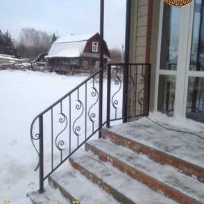 Кованые лестничные ограждения на крыльцо 8
