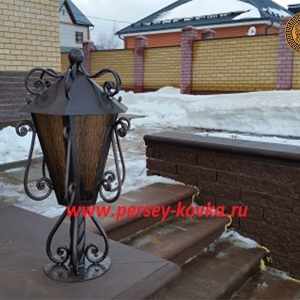 Кованые фонари