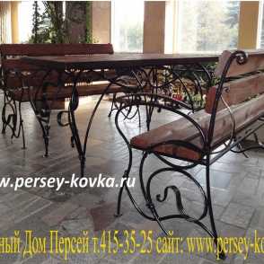 Кованый стол со скамейкой 31