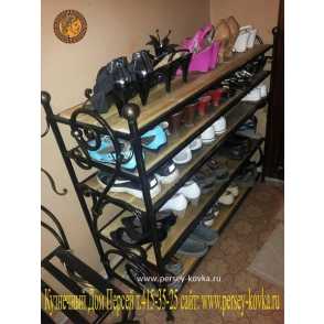 Кованая обувница 4