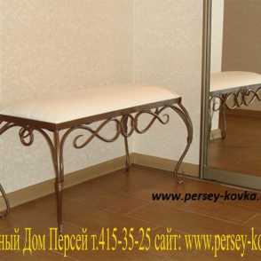 Кованая полка и банкетка 1