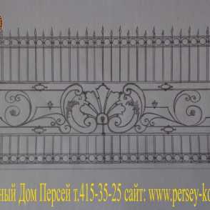 Кованый забор на металлических столбах 2