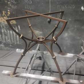 Кованый стол 26