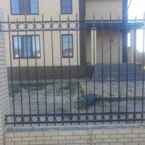 Ковано-кирпичный забор 38