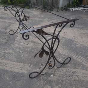 Кованый стол 27