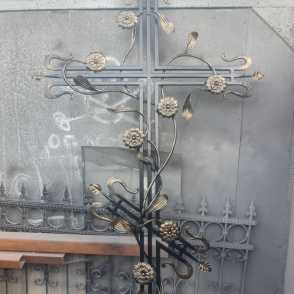 Кованый крест 12