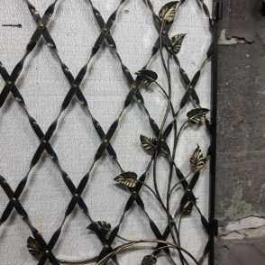 Кованая решетка 47