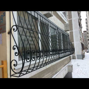 Кованая решетка на балкон 10
