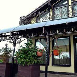 Кованый навес для террасы 12