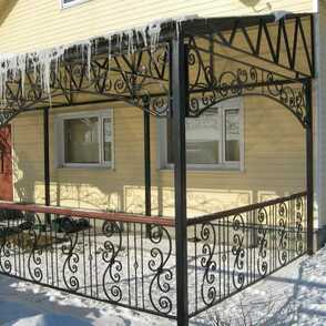 Кованый навес для террасы 13