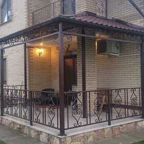 Кованый навес для террасы 19