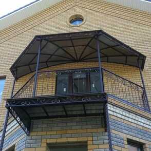 Кованый навес для балкона 26