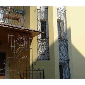 Кованая решетка 07