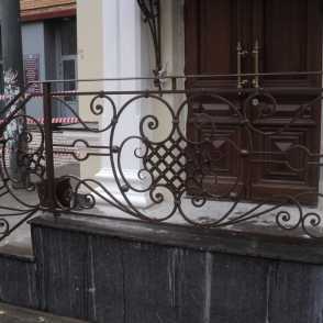 Кованые перила для лестниц на крыльцо 20
