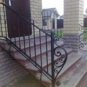 Кованые перила для лестниц на крыльцо 25