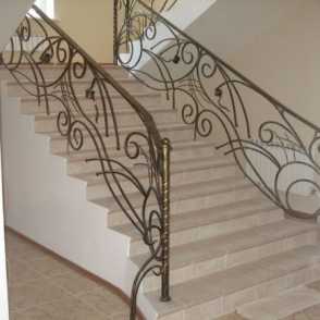 Кованые перила для лестниц 32