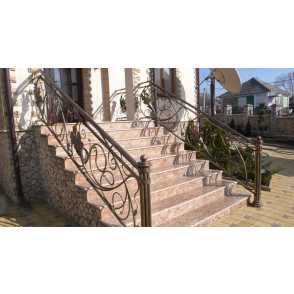 Кованые перила для лестниц на крыльцо 35