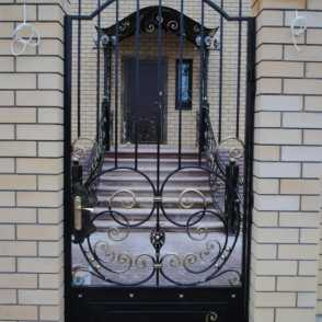 Кованая калитка 38