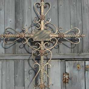 Кованый крест 