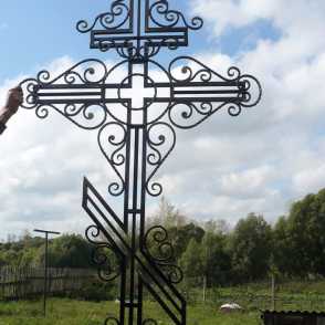 Кованый крест 