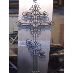 Кованый крест 4