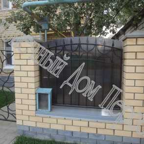 Ковано-кирпичный забор 4