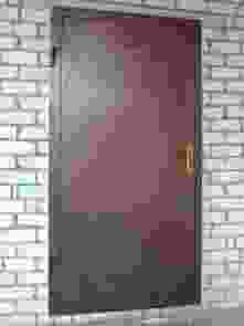 Кованая дверь с элементами ковки 2