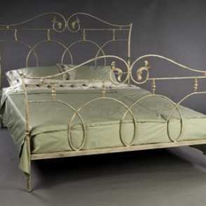 Кованое изголовье кровати 10