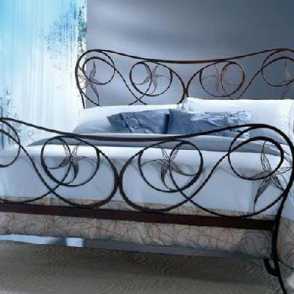 Кованое изголовье кровати 23