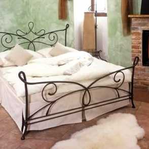 Кованое изголовье кровати 24